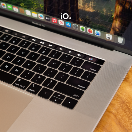 OFERTA 🔥 MacBook Pro 15" 2018 Touch Bar, Core i9, 32GB, 1TB SSD