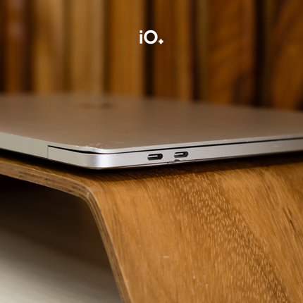 OFERTA 🔥 MacBook Pro 15" 2018 Touch Bar, Core i9, 32GB, 1TB SSD