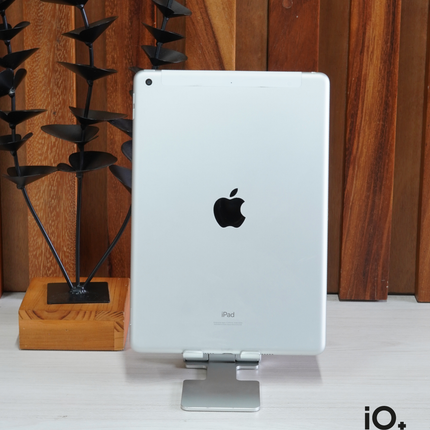 iPad de 8va Gen 10.2" 32GB Space Gray & Silver Wi-Fi + Celular