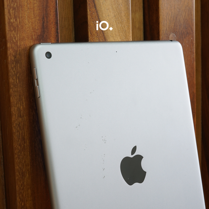 iPad 6ta Gen 9.7" 32GB Silver Wi-Fi