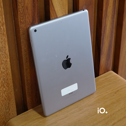iPad 6ta Gen 9.7" 32GB Silver Wi-Fi