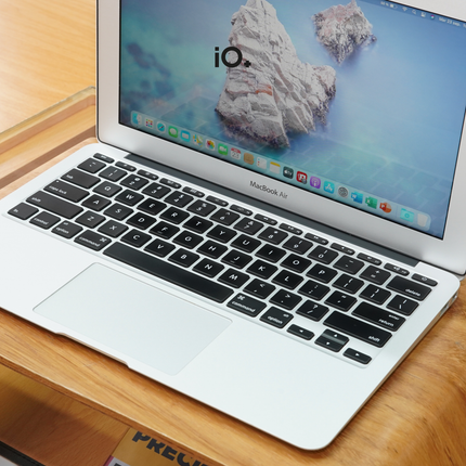 OFERTA 🔥 MacBook Air 11" 2014, Core i5, 4GB, 128GB Flash Storage