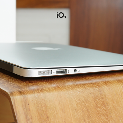 OFERTA 🔥 MacBook Air 11" 2014, Core i5, 4GB, 128GB Flash Storage