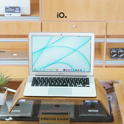 MacBook Air 13" 2015, Core i5, 4GB, 256GB SSD