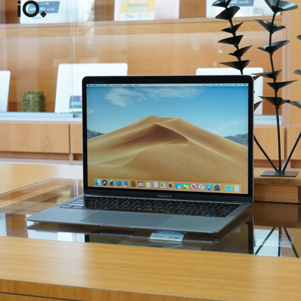 MacBook Air 13" 2018, Core i5, 8GB, 256GB SSD