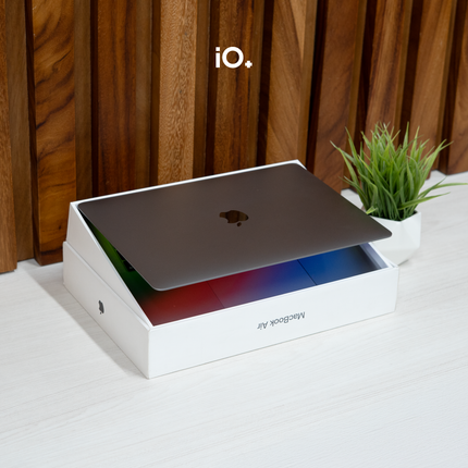 MacBook Air 13" 2018, Core i5, 8GB, 128GB SSD