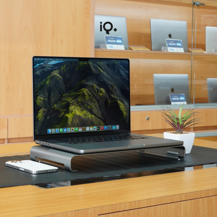 MacBook Pro 16" 2021, Chip M1 Max, 64GB, 1TB SSD