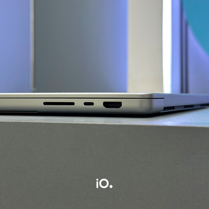 MacBook Pro 14" 2021, Chip M1 Pro, 32GB, 512GB SSD