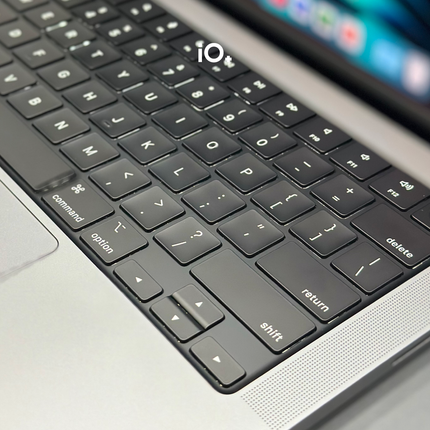 MacBook Pro 14" 2021, Chip M1 Pro, 32GB, 512GB SSD