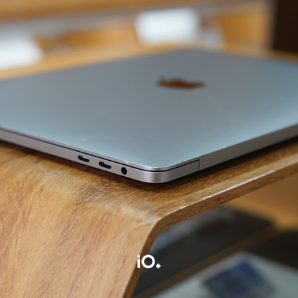 OFERTA 🚀 MacBook Pro 13" 2016 Touch Bar, Core i7, 16GB, 1TB SSD