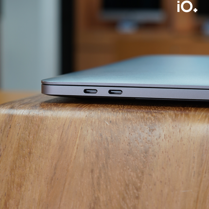 MacBook Pro 13" 2016 Touch Bar, Core i5, 8GB, 256GB SSD