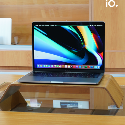 MacBook Pro 13" 2016 Touch Bar, Core i5, 8GB, 256GB SSD
