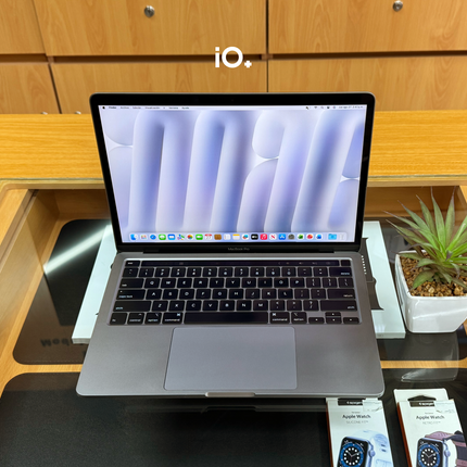 OFERTA 🚀 MacBook Pro 13" 2020, Core i5, 8GB, 256GB SSD