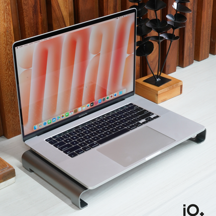 MacBook Pro 16" 2019 Touch Bar, Core i9, 32GB, 1TB Flash Storage