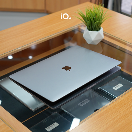 OFERTA 🔥 MacBook Pro 16" 2019 Touch Bar, core i9, 64GB, 512GB SSD