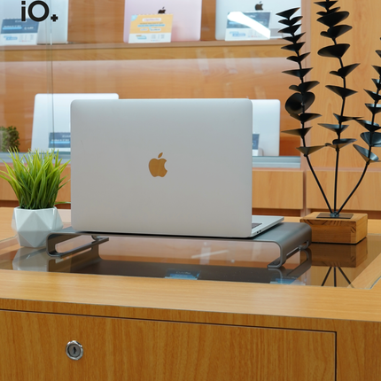 MacBook Pro 13" 2017 Touch Bar, Core i5, 16GB, 512GB SSD