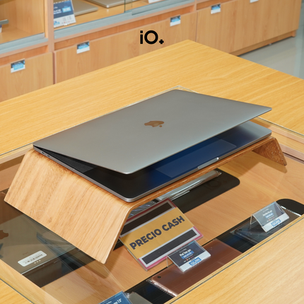 OFERTA 🔥 MacBook Pro 15" 2016 Touch Bar, Core i7, 16GB, 1TB SSD