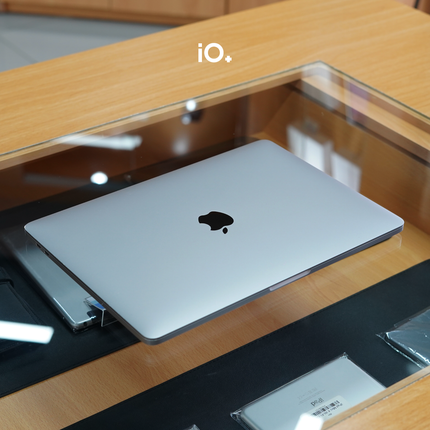 OFERTA 🔥 MacBook Pro 13" 2019 Touch Bar, Core i7, 16GB, 512GB SSD