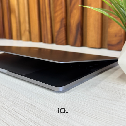 OFERTA 🚀 MacBook Pro 13" 2019 Touch Bar, Core i5, 8GB, 128GB SSD