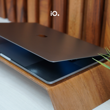 OFERTA 🔥 Macbook Pro 15" 2017 Touch Bar, Core i7, 16GB, 256GB SSD