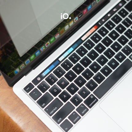 MacBook Pro 13" 2020 Touch Bar, Core i5, 8GB, 512GB SSD