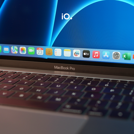 OFERTA 🔥 MacBook Pro 13" 2017 Touch Bar, Core i7, 8GB, 512GB SSD