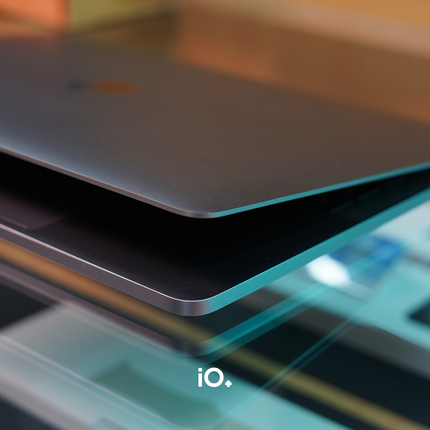 OFERTA 🔥 MacBook Pro 13" 2017 Touch Bar, Core i7, 8GB, 512GB SSD