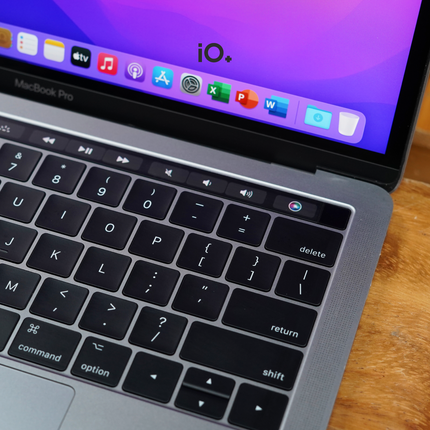 OFERTA 🚀 MacBook Pro 13" 2016 Touch Bar, Core i5, 16GB, 512GB SSD