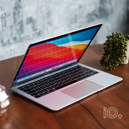 MacBook Air Retina 2018 13” Core i5 8GB 121 Flash Storage