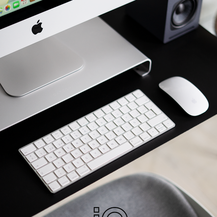 iMac 2015 21.5" Core i5, 16GB, 1TB HDD, 24SSD, Fusion Drive